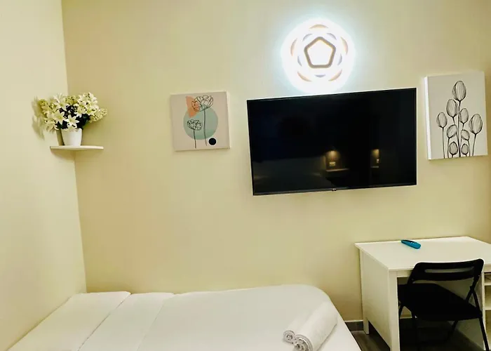 Locazione Turistica Girasole Alojamento de Acomodação e Pequeno-almoço Verona