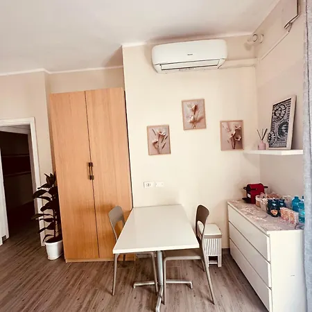 Locazione Turistica Girasole Βερόνα